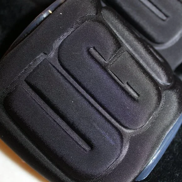 NIB UGG LOGO WOMEN'S GRAPHIC LOGO SLIDE SLIPPERS SANDALS BLACK - Picture 3 of 7